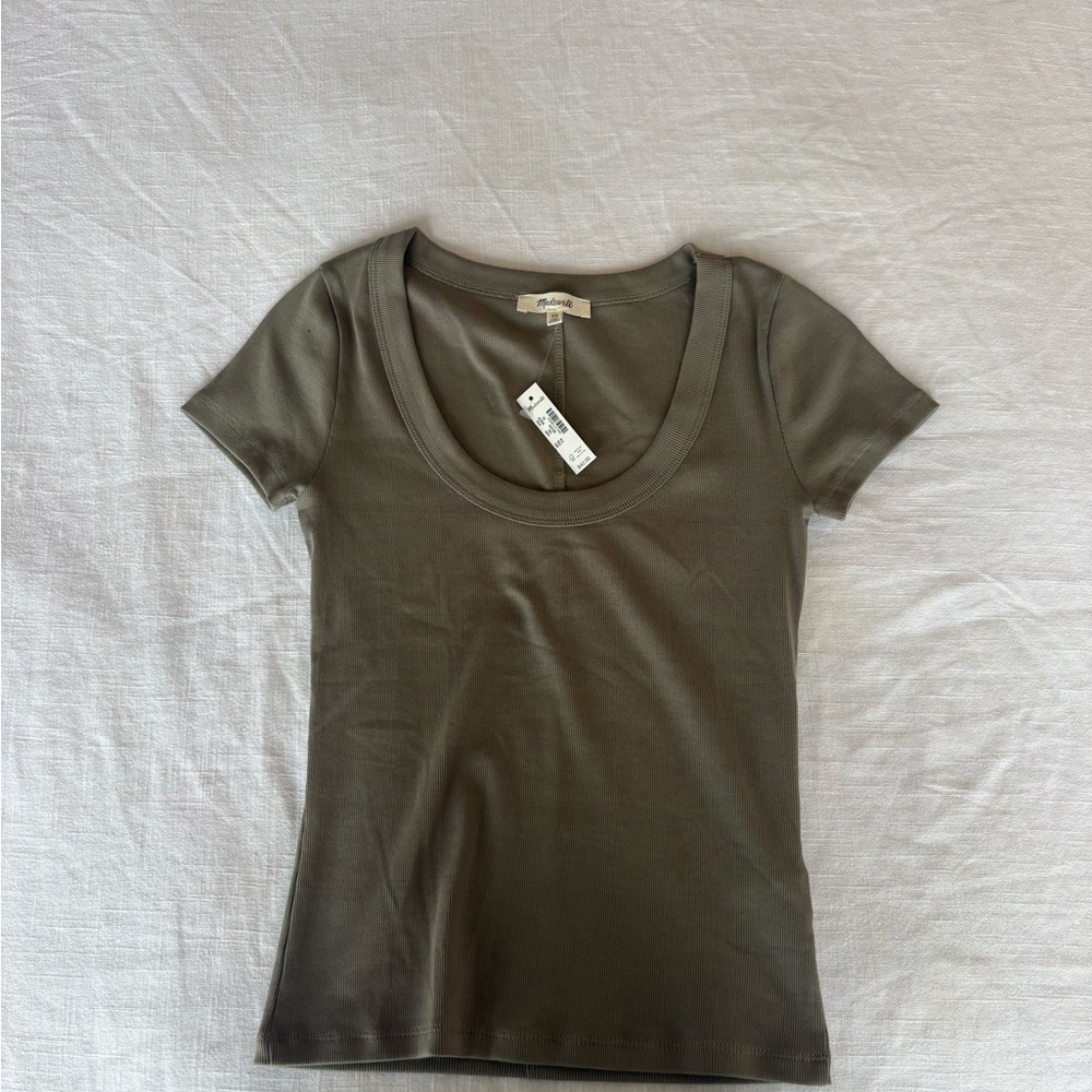 Madewell Short Sleeve Tee in Olive